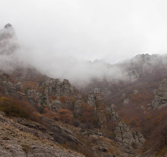 Долина Привидений в тумане